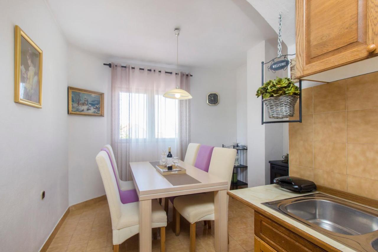 מלון ברודאריצה Dalmati House מראה חיצוני תמונה
