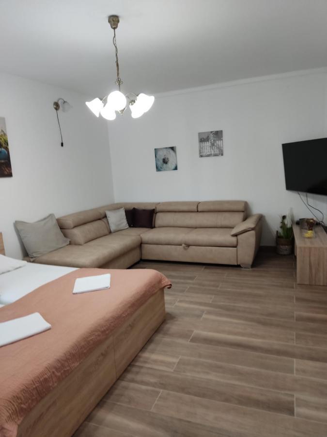 מלון ברודאריצה Dalmati House מראה חיצוני תמונה